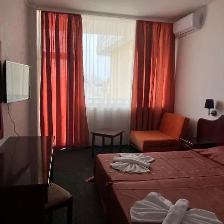 Отель Dahlia Garden 3*
