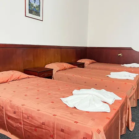 Otel Dahlia Garden Altın Kumlar