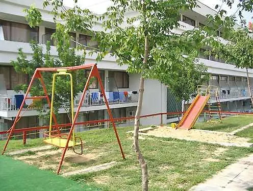 Dahlia Garden Hotel 3*