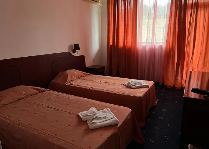 Dahlia Garden 3* Golden Sands