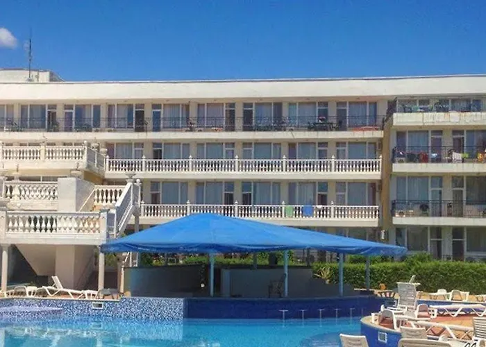 Dahlia Garden Golden Sands