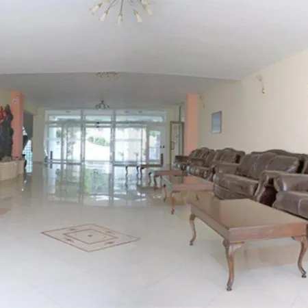 Hotel Dahlia Garden 3*