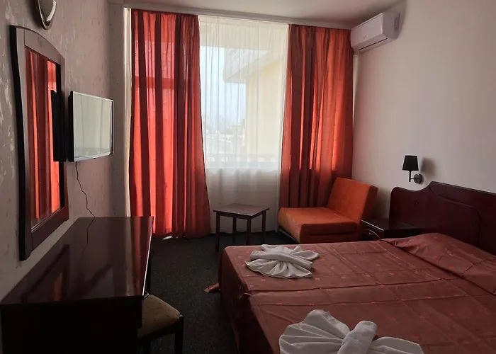 Отель Dahlia Garden 3*